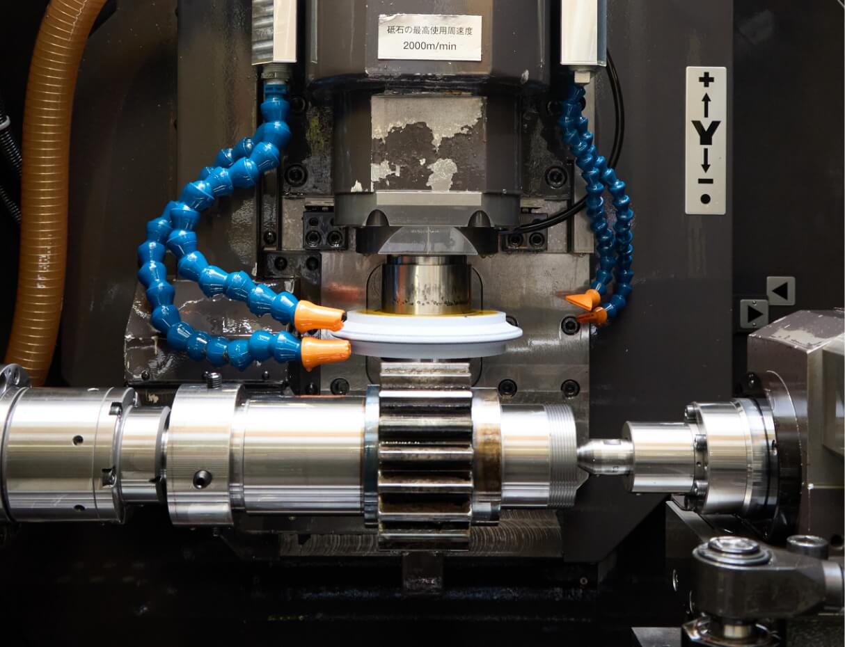 歯車研削技術は新JIS 4級（旧JIS 0級相当）